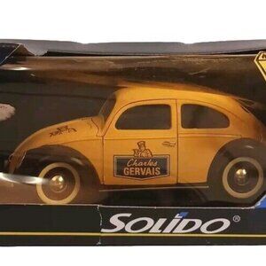Solido Volkswagon VW Beetle Coccinelle Charles Gervais Diecast 1:18 Scale
